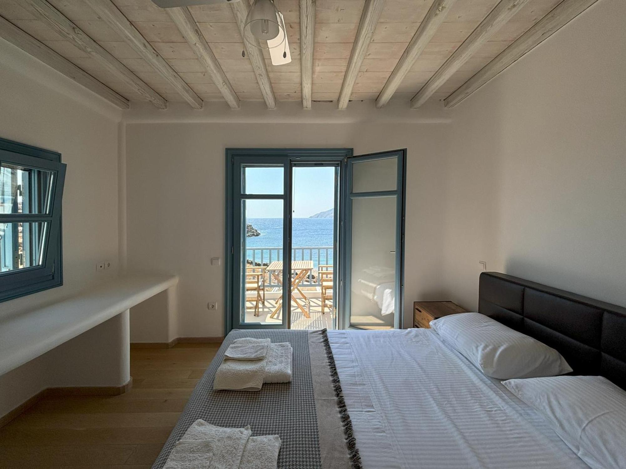 Almyra Red Villa Kythnos Exterior photo